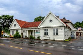 Kråkerøy herredshus i Fredrikstad kommune, innviet i 1909. Foto: Leif-Harald Ruud (2020).