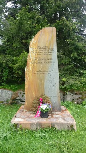 Krigsminnesmerke Tonsåsen.jpg