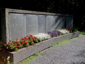 Krigsmonument Trandumskogen.jpg