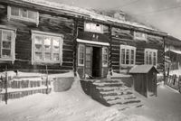 105. Krogstad Søre (Systugun), Oppland - Riksantikvaren-T123 01 0019.jpg