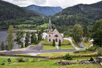 Dalanvegen 2, Kviteseid kyrkje frå 1915. Foto: Roy Olsen (2021).