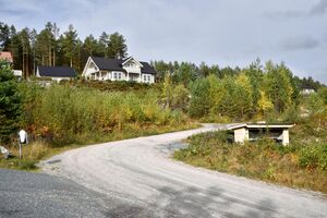 Kviteseid, Kvennhusvegen-1.jpg