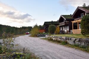 Kviteseid, Tiuråsvegen-1.jpg