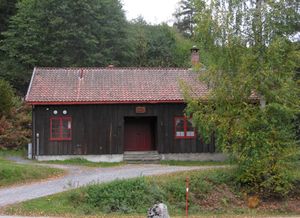 Kyrkjestugo menighetshus Rollag 2013.jpg