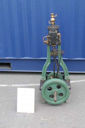 Kystens landsstevne svensk dampmaskin.JPG