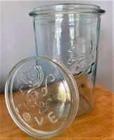 Løveglass fra Drammens Glassverk. Foto: Stig Rune Pedersen