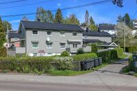 Svenskehusbebyggelse i Nedre Prinsdals vei. Foto: Leif-Harald Ruud (2021)