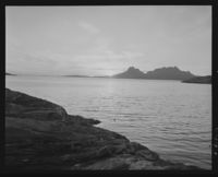 117. Landego, Midnattsol - no-nb digifoto 20151125 00031 NB MIT FNR 08946.jpg