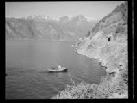 24. Landskap - no-nb digifoto 20150217 00039 NB MIT FNR 07747.jpg