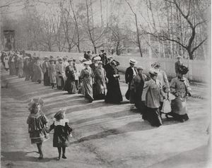 Landskvinnestemmerettsforeningen møte lillehammer 1908.jpg
