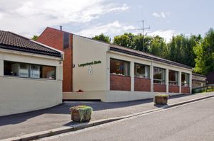 Langestrand Skole.jpg