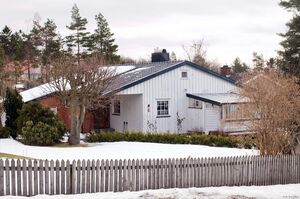 Larvik, Ørneveien 09.jpg