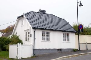 Larvik, Øvre Damsbakken 3.jpg