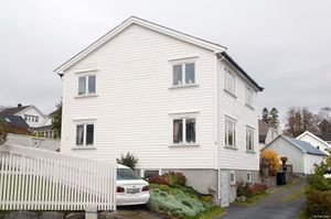 Larvik, Øvre Fritzøegate 06.jpg