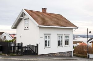 Larvik, Øvre Fritzøegate 19 A.jpg