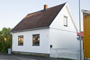 Larvik, Alfr Andersens gate 04.jpg