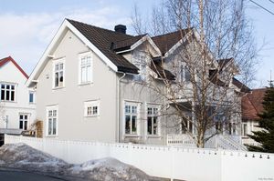 Larvik, Amtmann Michelets vei 10.jpg