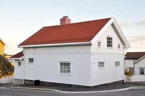 Larvik, Asylgata 10.jpg