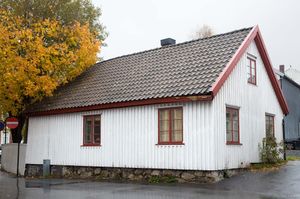 Larvik, Brannvaktsgate 10.jpg