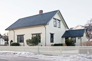 Larvik, Dr Holms vei 11.jpg