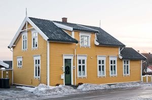 Larvik, Dr Holms vei 12.jpg