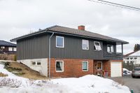 48. Larvik, Dr Holms vei 70 A.jpg