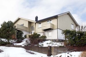 Larvik, Dr Holms vei 71.jpg