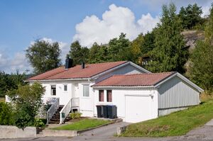 Larvik, Frostvedtveien 001.jpg