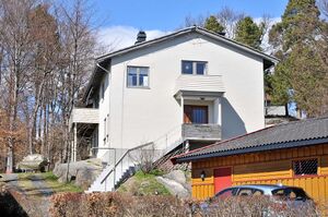 Larvik, Frostvedtveien 009.jpg