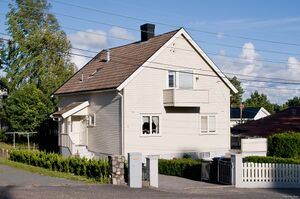 Larvik, Frostvedtveien 012.jpg