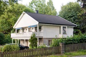 Larvik, Frostvedtveien 094.jpg