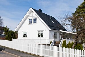 Larvik, Furuveien 19.jpg