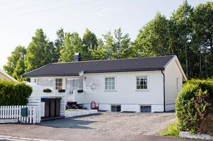 Larvik, Grensen 24.jpg