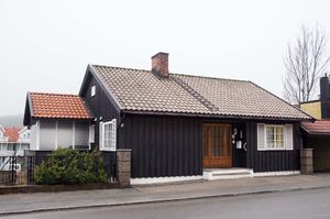 Larvik, Greveveien 13.jpg