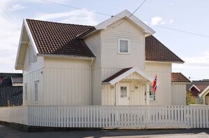 Larvik, Greveveien 43.jpg