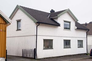 Larvik, Griffenfeldts gate 24.jpg