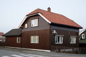 Larvik, Håkons gate 018.jpg