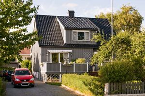 Larvik, Håkons gate 050.jpg