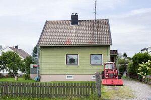 Larvik, Heibergs gate 73.jpg