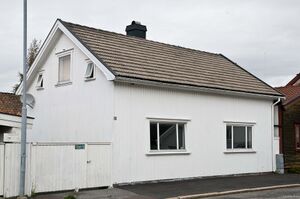 Larvik, Helgesens gate 13.jpg