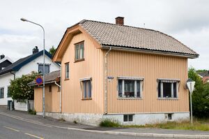 Larvik, Hoffs gate 05.jpg