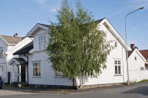 Larvik, Huitfeldts gate 12.jpg