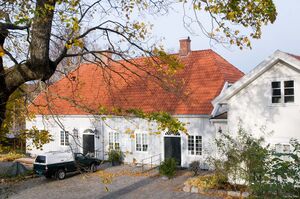 Larvik, Kirkestredet 09.jpg