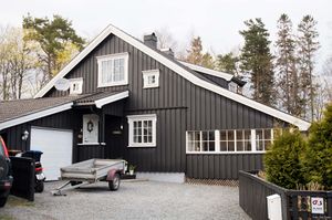 Larvik, Kullveien 3.jpg