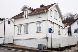 Larvik, Mellomgata 18.jpg