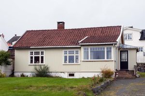 Larvik, Nedre tverrgate 4.jpg