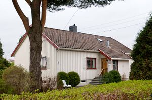 Larvik, Nordahl Griegs vei 02.jpg