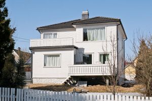 Larvik, Nordahl Griegs vei 03.jpg