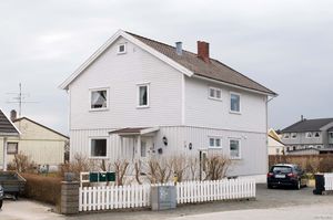 Larvik, Oberst Peters vei 012.jpg