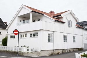 Larvik, Rosendalsgata 10.jpg